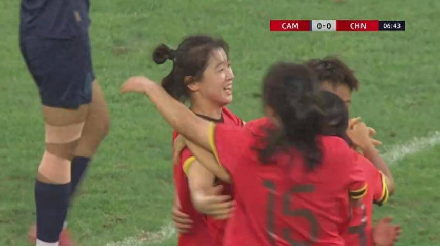 包含女足比赛惊现绝杀一幕,球队士气大振的词条 包含女足比赛惊现绝杀一幕,球队士气大振的词条