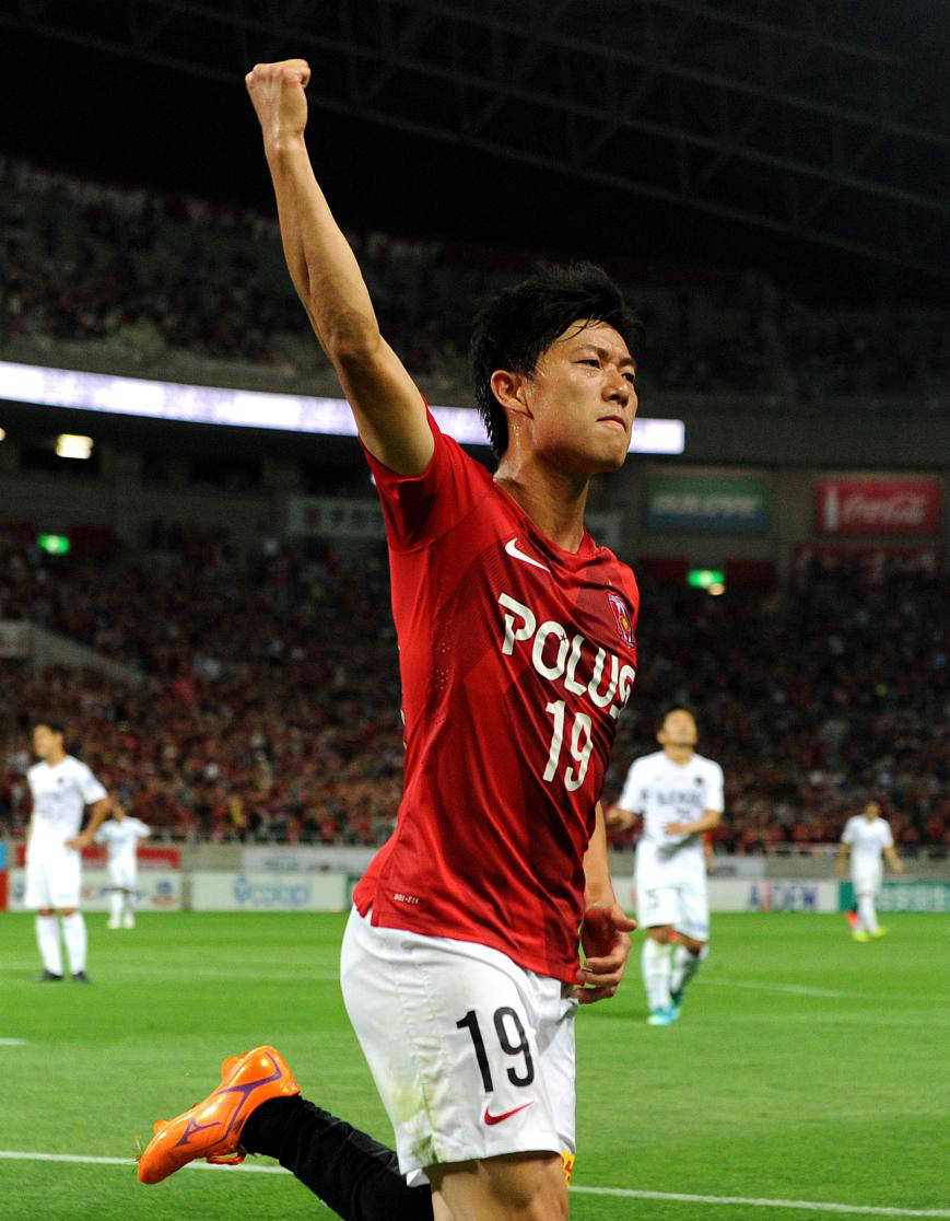 包含大阪钢巴主场获胜，展现强大实力的词条