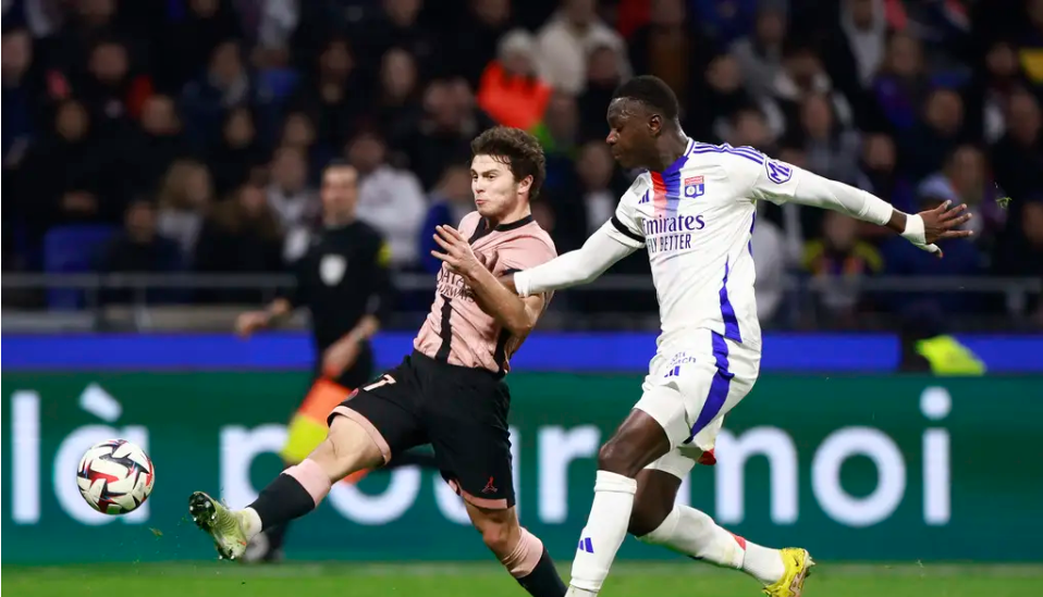 爱游戏体育官网-包含尤文图斯客场大胜，法甲球队遭遇惨败的词条