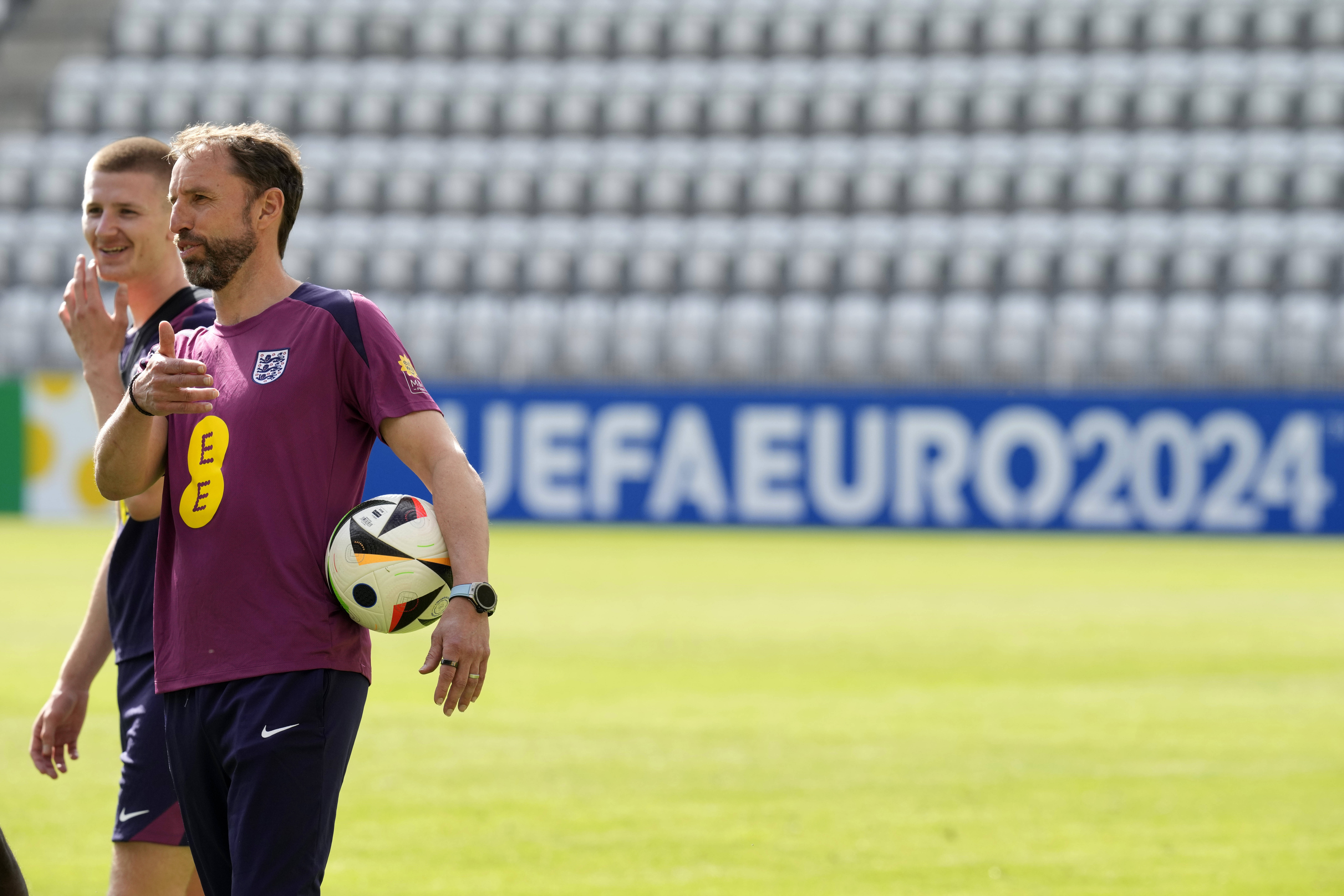 英格兰艰苦晋级，进入欧国联半决赛