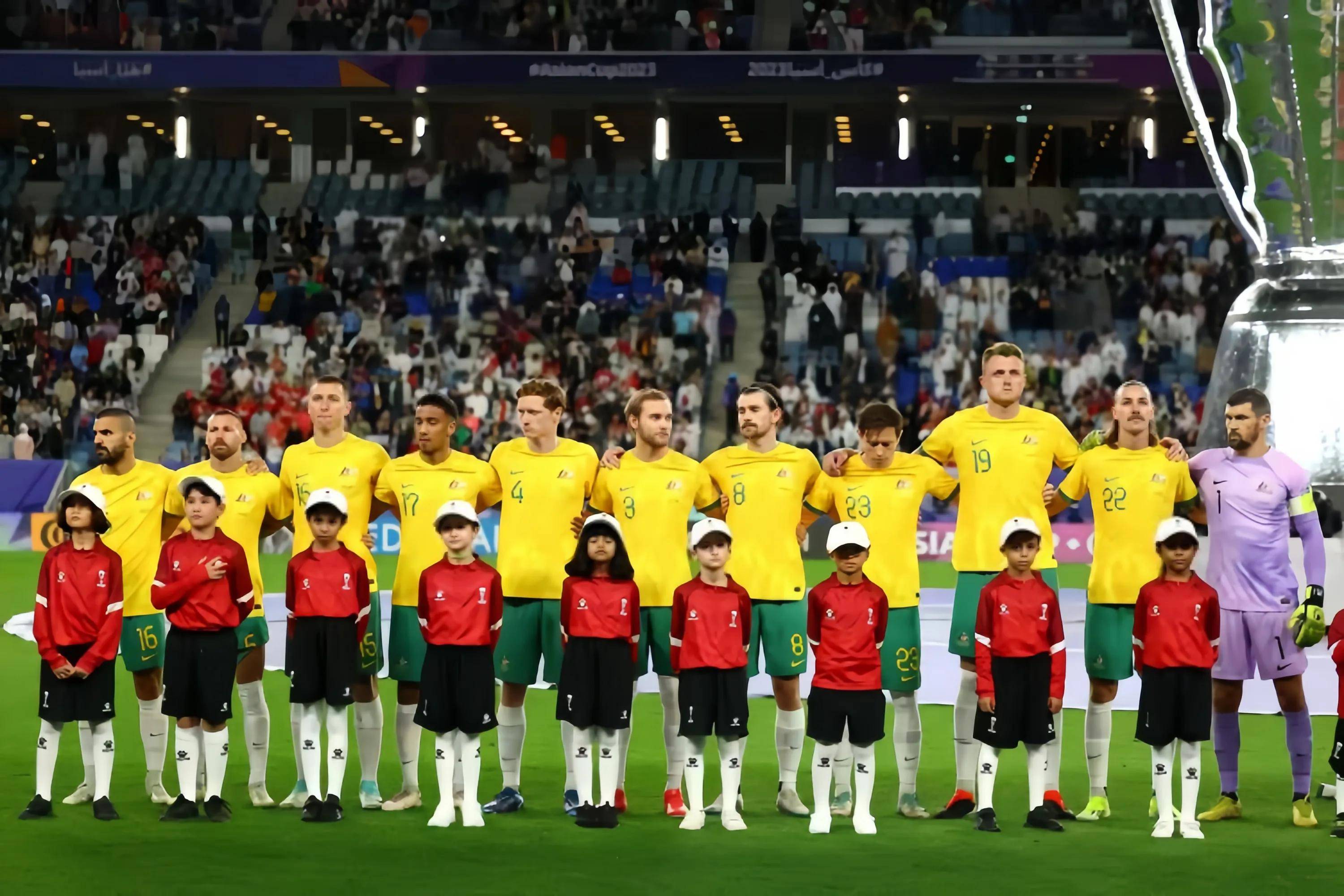 澳大利亚男篮组队出征国外赛场，备战国际大赛