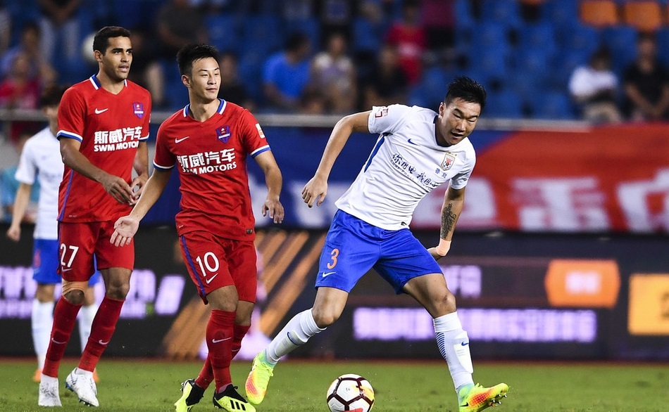 爱游戏网页版登录入口-重庆斯威客场逆转山东鲁能，保级压力减轻的简单介绍