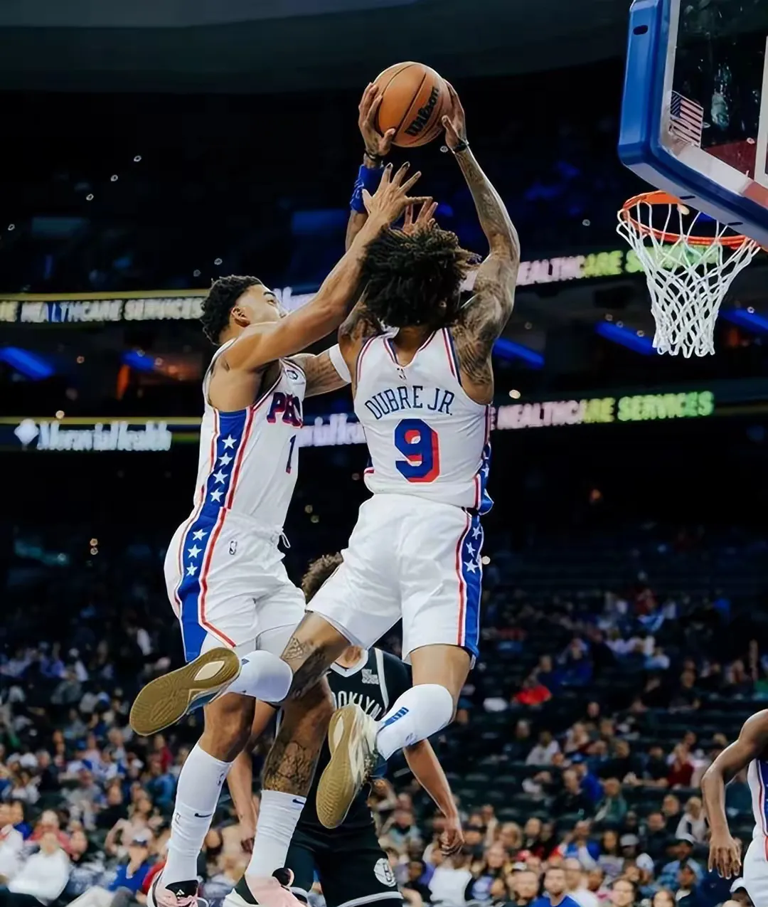 篮网客场惊险逆转，独行侠惊险出局