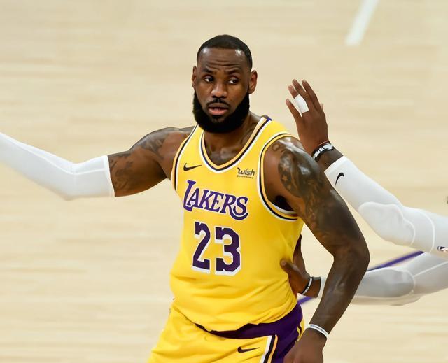 爱游戏官方登录入口-西部决赛第七场：湖人队惊险逆转，挺进总决赛的简单介绍