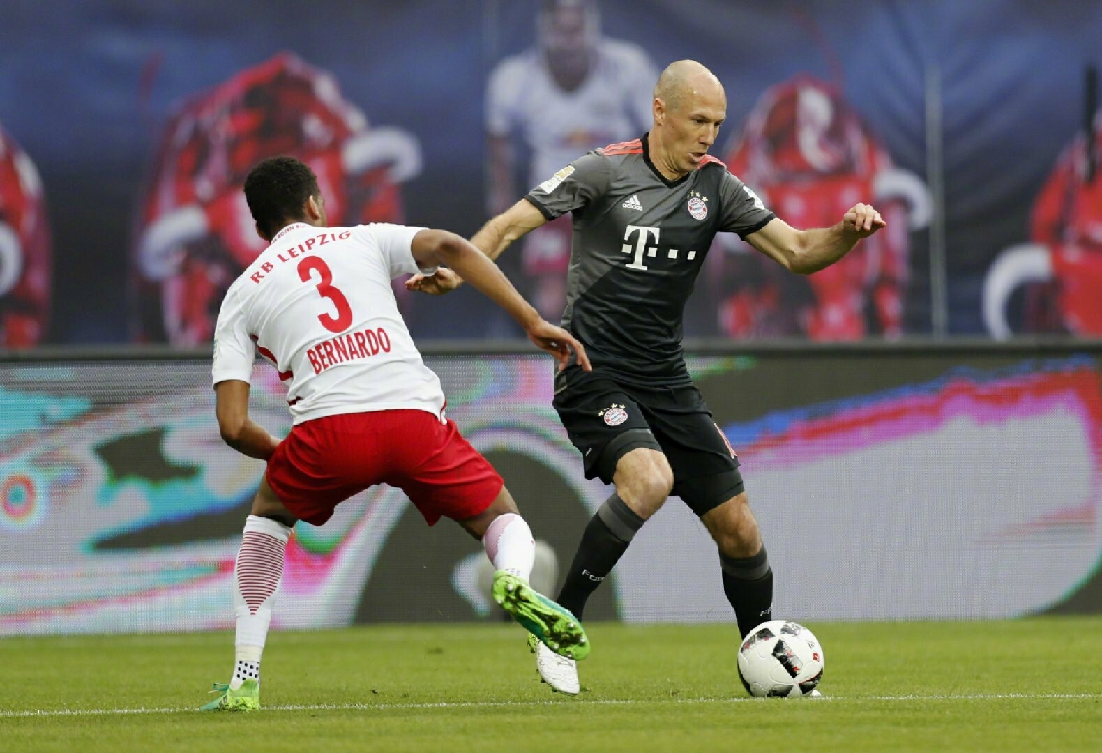 RB莱比锡不负众望，实现欧冠比赛连胜的简单介绍